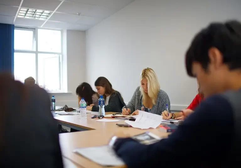 Bayswater College Bournemouth 1 1 768x534