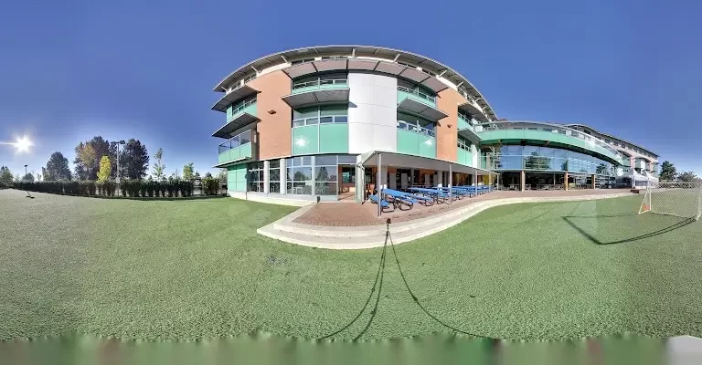 Bodwell High School Vancouver 3 1 768x400