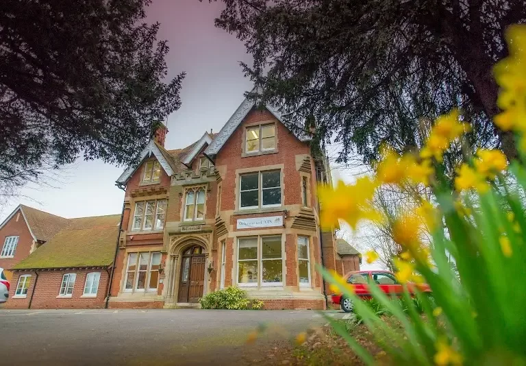 CATS Colleges Canterbury 1 1 768x534