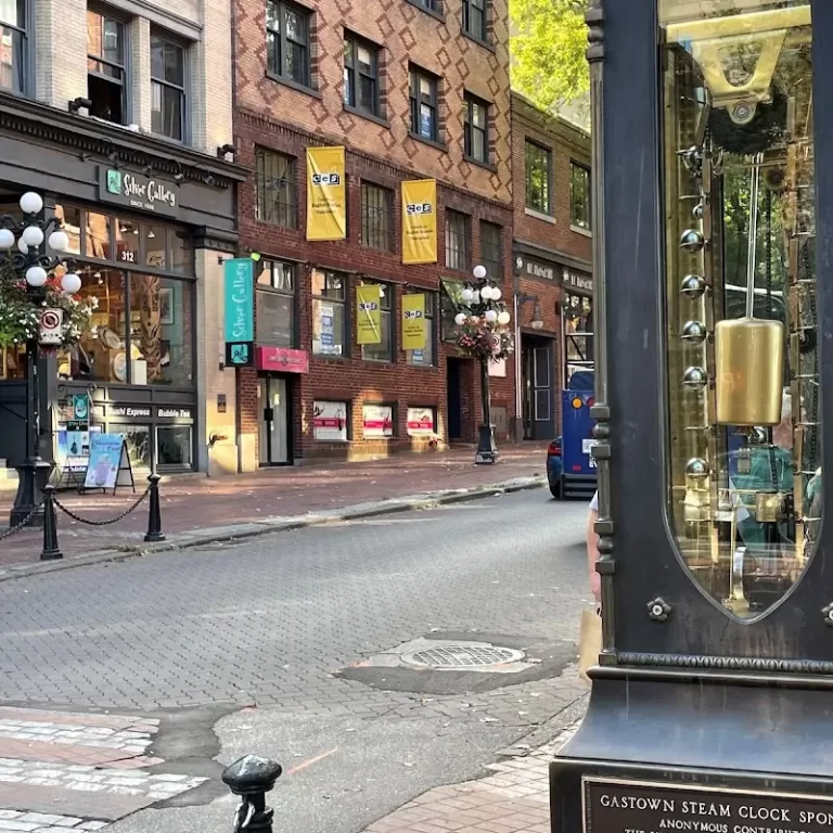 CES English Schools Vancouver 2 1 768x768