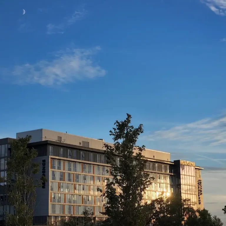 Centenial College Toronto 2 1 768x768