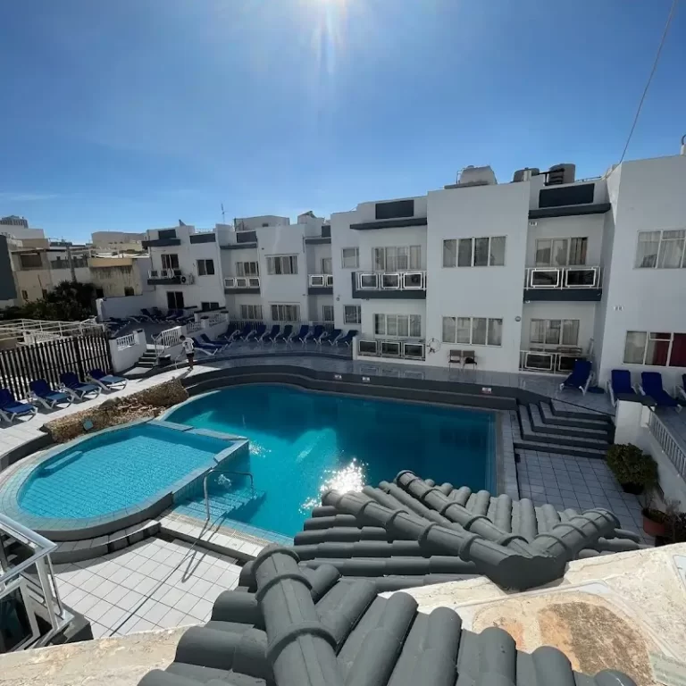 Clubclass St.julians 2 1 768x768