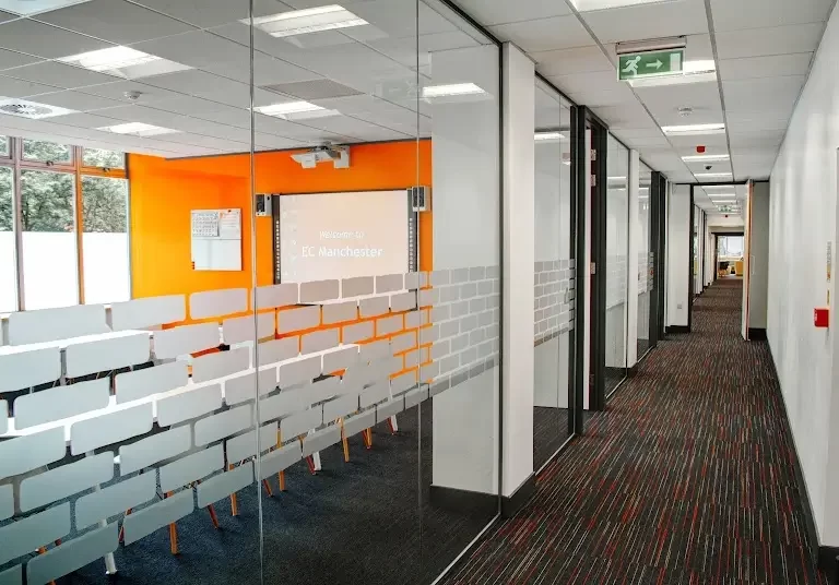 EC English Schools Manchester 2 1 768x536