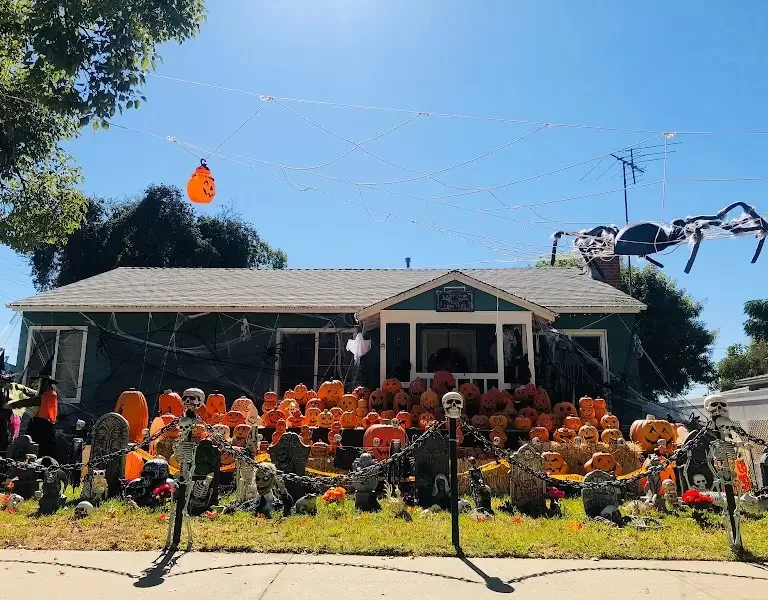 ELS USA La Verne California 2 1 768x600