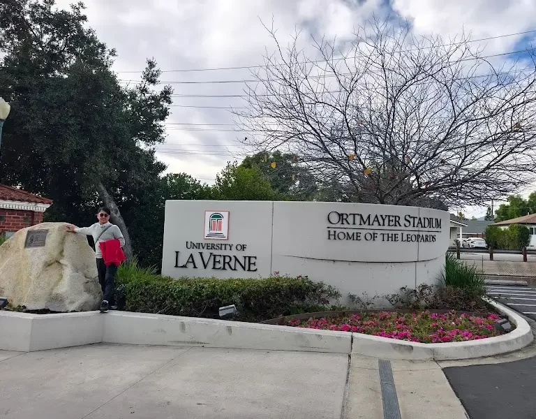 ELS USA La Verne California 3 1 768x600