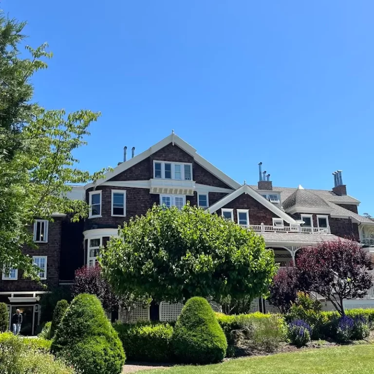 ELS USA San Francisco 3 1 768x768