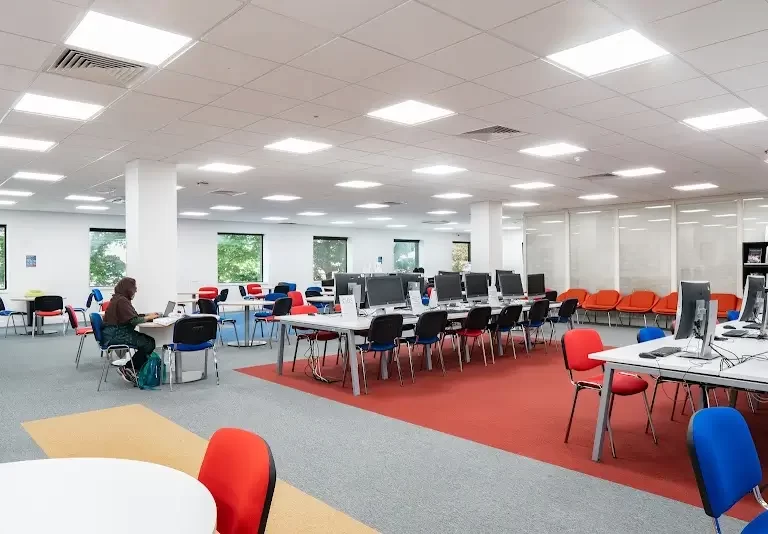 English Path London 3 1 768x534