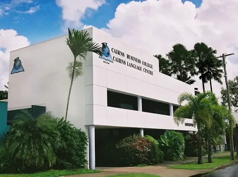 Eurocentres Cairns 1 1 768x572