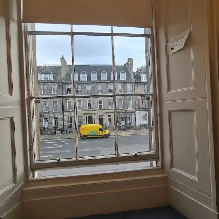 Kaplan Edinburgh 2 1 768x768