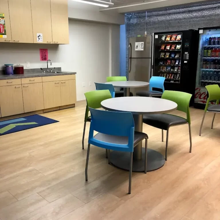 Kaplan Santa Barbara 3 1 768x768