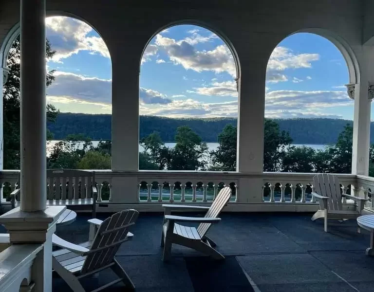 Kings Education New York 1 1 768x600