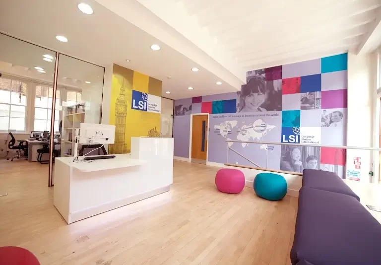 LSI English Schools London 1 1 768x534