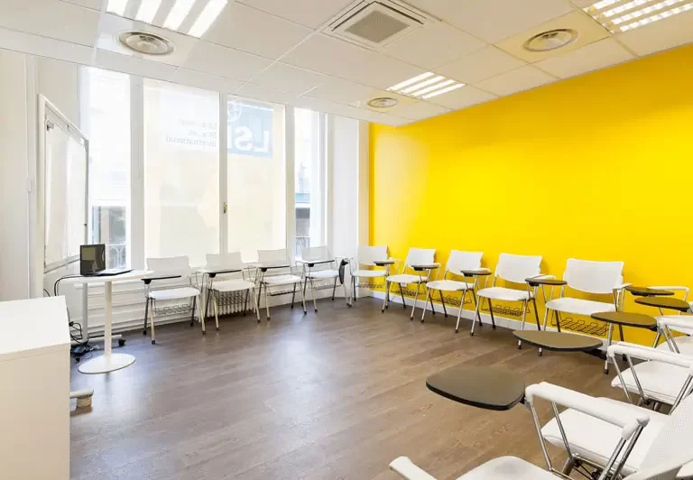 LSI English Schools Paris 2 1 768x532