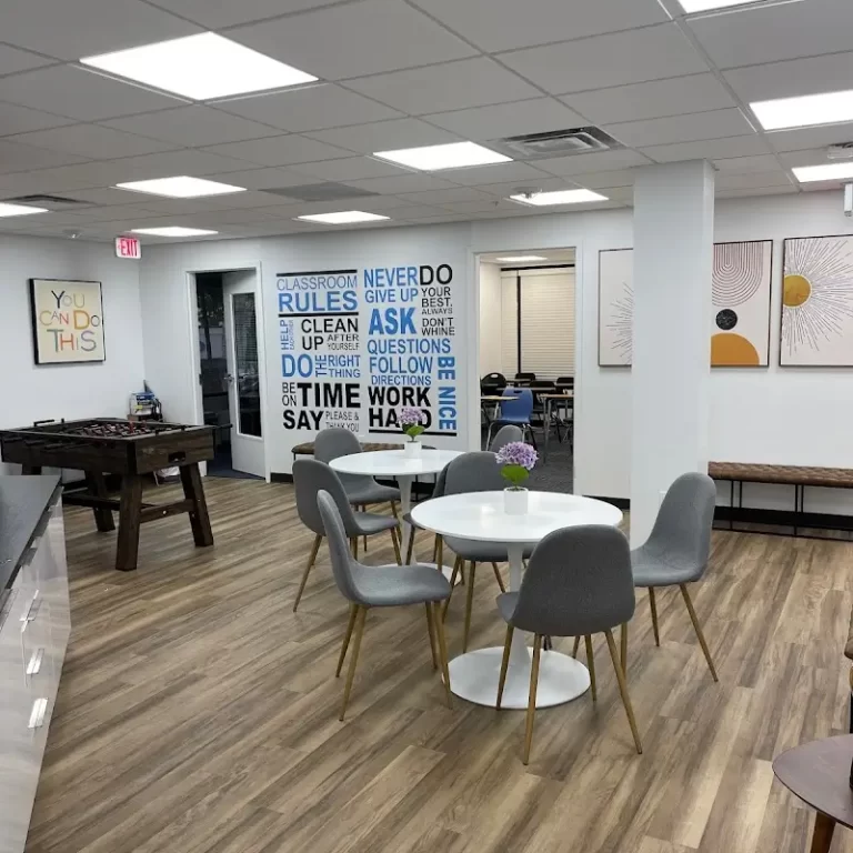 Language ON Aventura 2 1 768x768