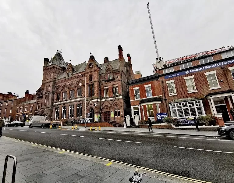 Liverpool School of English Liverpool 1 1 768x600