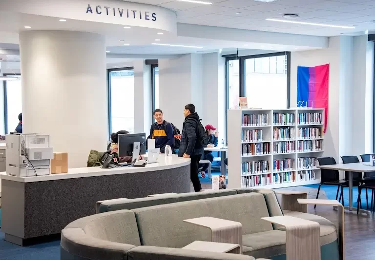 Oxford International New York 3 1 768x534