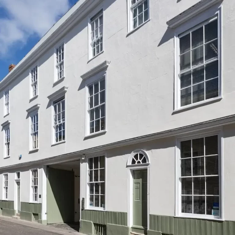 Oxford International Oxford 1 1 768x768