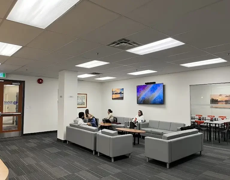 Oxford International Toronto 2 1 768x600