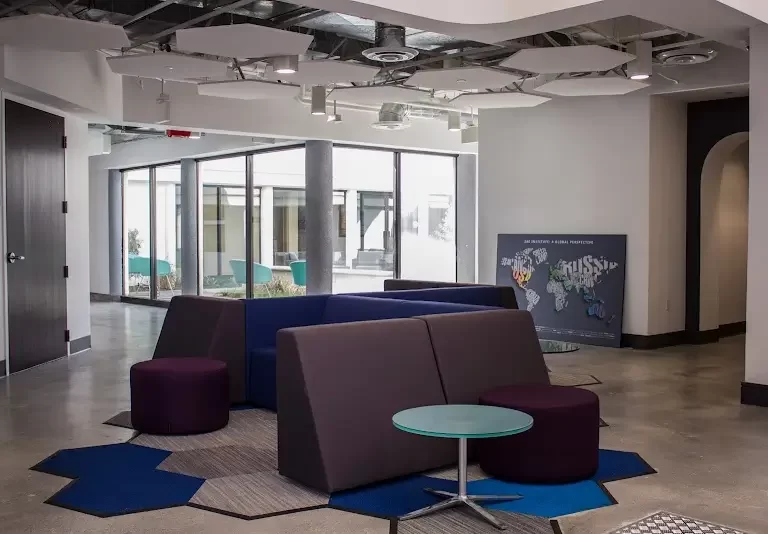 SAE Institute Los Angeles 3 1 768x534