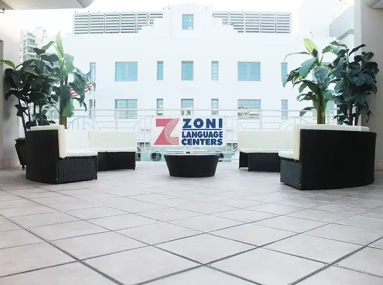 Zoni Language Centers Miami 1 1 768x572