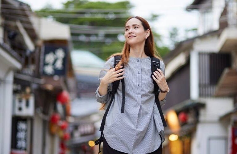 ¿Qué se necesita para estudiar en el exterior en 2025?