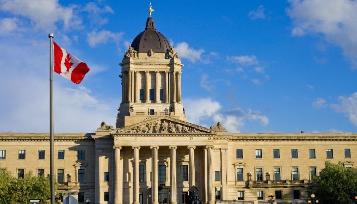 Canadá ajusta su política migratoria y redefine oportunidades para estudiantes internacionales en 2025