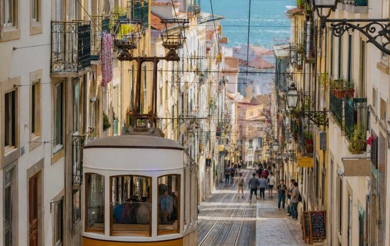 turismo Lisboa illustration for Visitar Lisboa: guía definitiva cerca del campus
